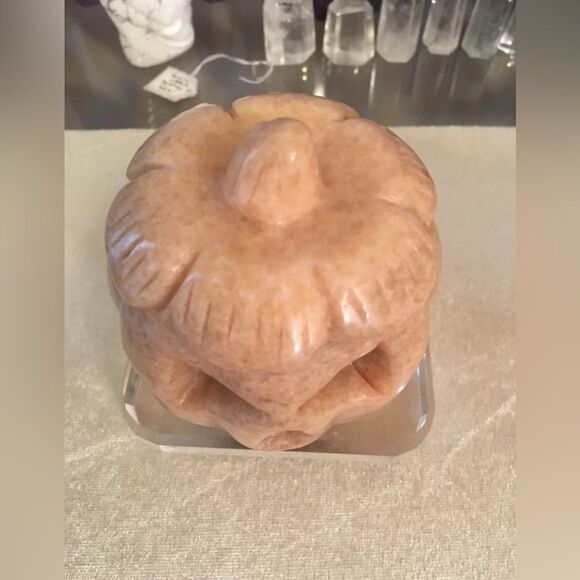 Sunstone Hollow Jack-O-Lantern Pumpkin CrystalCarving With Light 424g 3.2”x3” - Picture 6 of 10